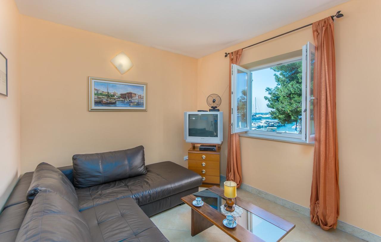 Apartment Riva Poreč Exterior foto